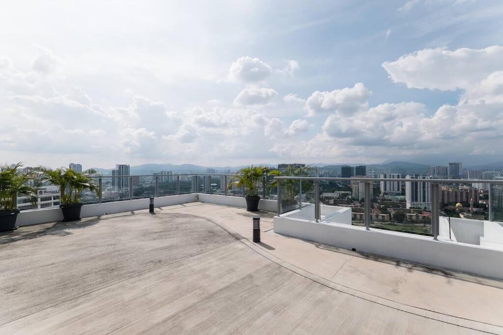 Tr Residence Lovely 3 Bedroom Unit 6Pax Next To Titiwangsa Lrt Kuala Lumpur Ngoại thất bức ảnh